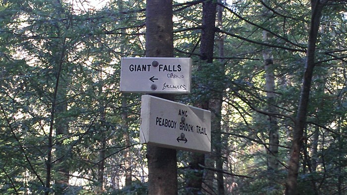 The junction down to view Giant Fall.